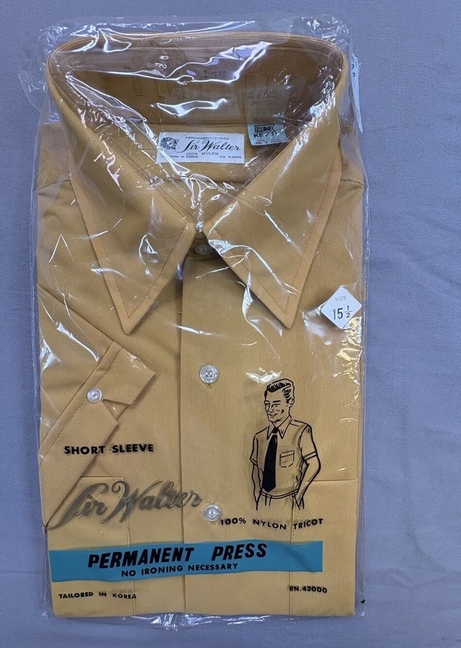 Vintage 70s Deadstock Men’s Sir Walter Short Sleeve Shirt Nylon Tricot Gold NOS